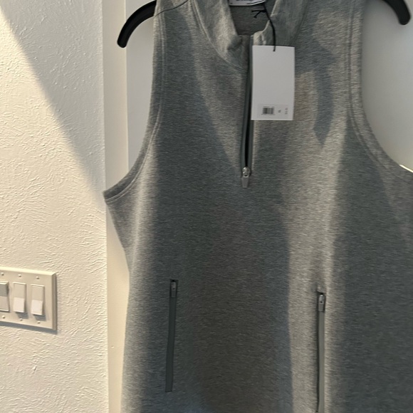 Mock turtleneck sweatshirt, vest with side pockets - Picture 2 of 4